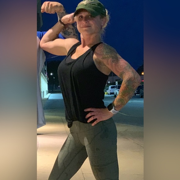 LIKE FOR LIVE 
TAG AND SHARE!! 
🫶🏻💚❤️🐾⚕️🇺🇸🧠🦴🩻 - Picture 3 of 16